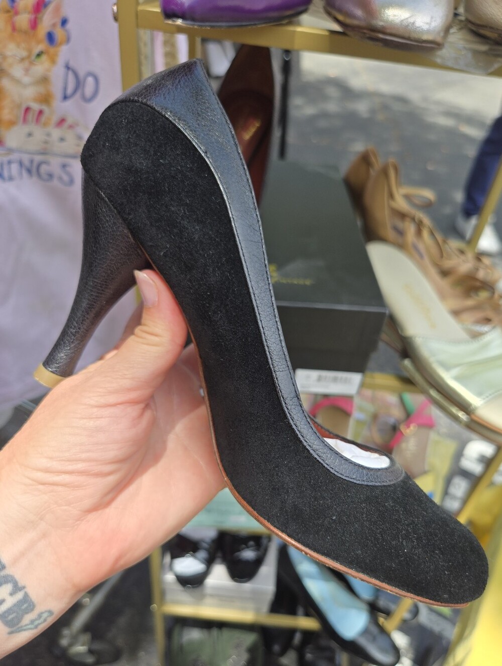 Classic Black Suede Pump by Modern Vintage 37.5